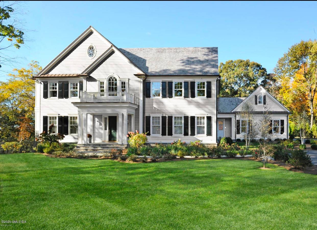 Available immediately. 9, 126 total square footage includes walk out expansive LL.