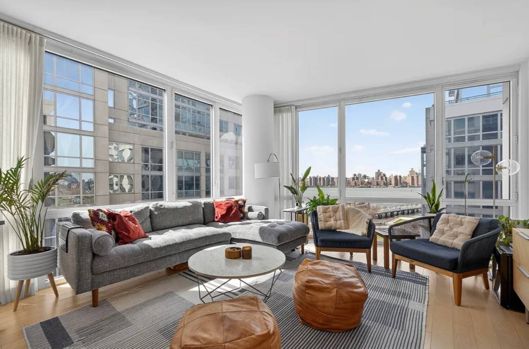 Welcome to Residence 5H at The Edge, Williamsburg's premier full service waterfront condominium.