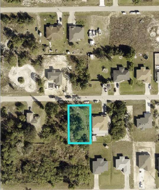 1 4 acre lot in the ever popular SW section of Lehigh Acres.