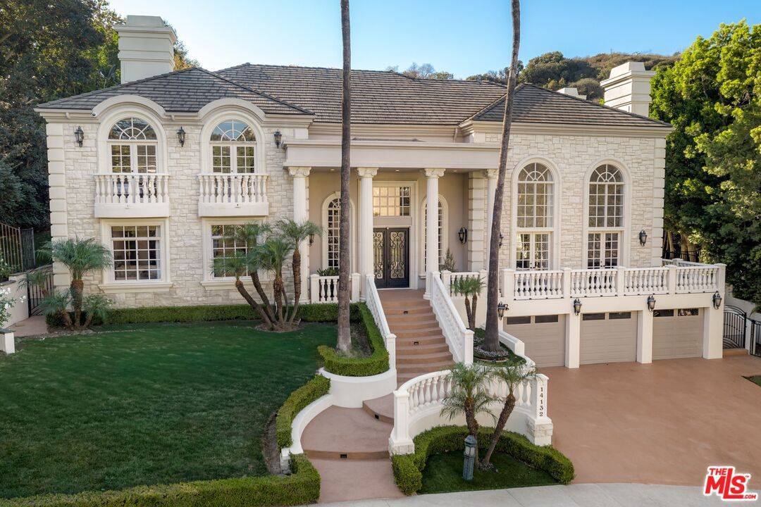 14132   Beresford Rd 5BR Beverly Hills Post Office | B.H.P.O. La