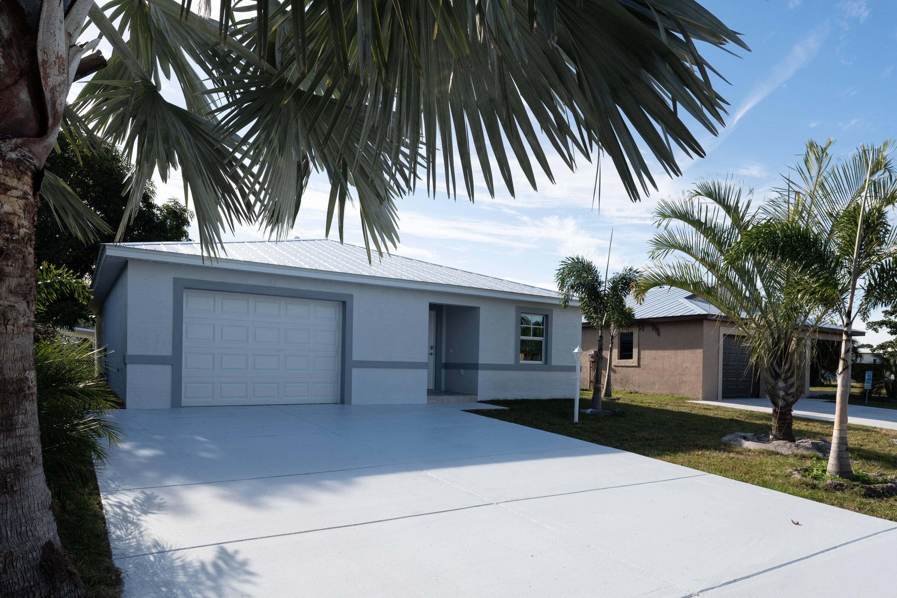Spanish Lakes One is an Active 55 Community offering all new CBS homes.
