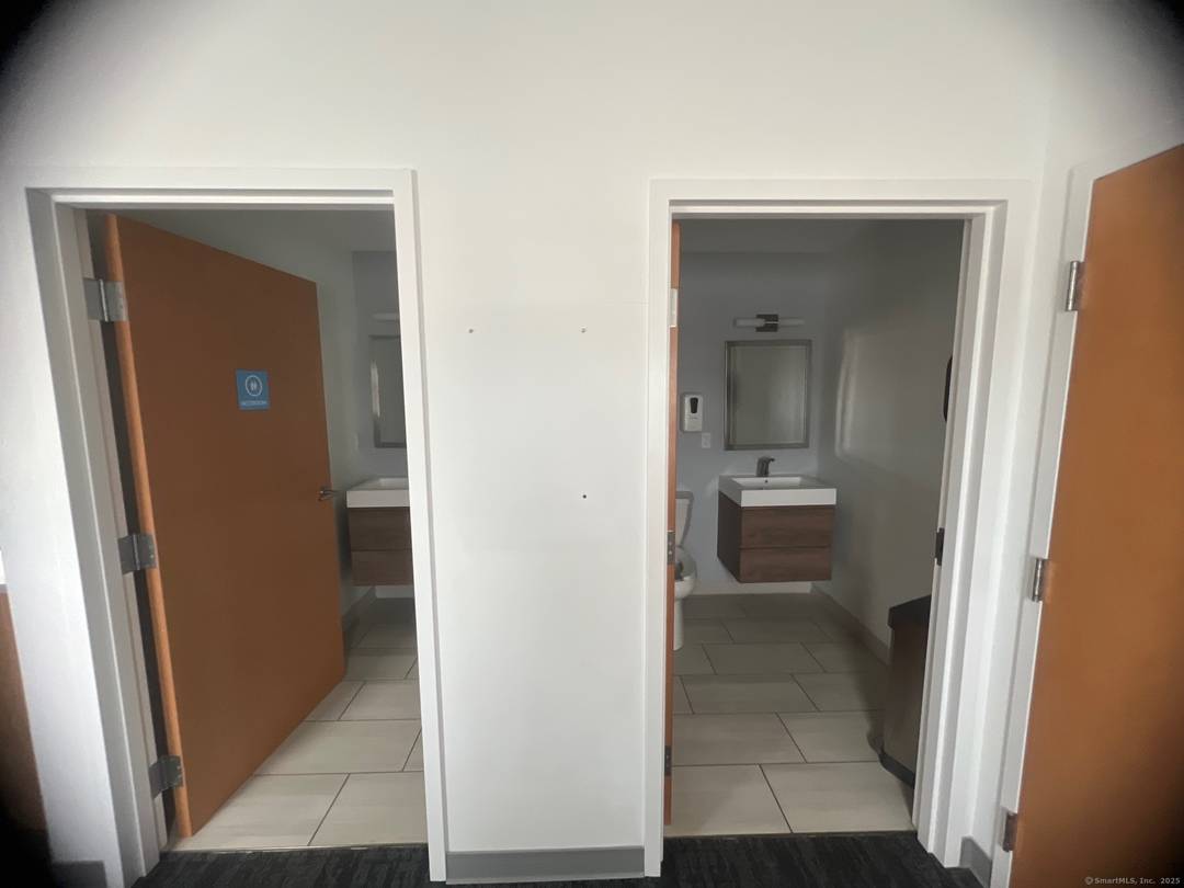 7, 400 SF of Class A office space located on 2 floors above Muddy Waters.