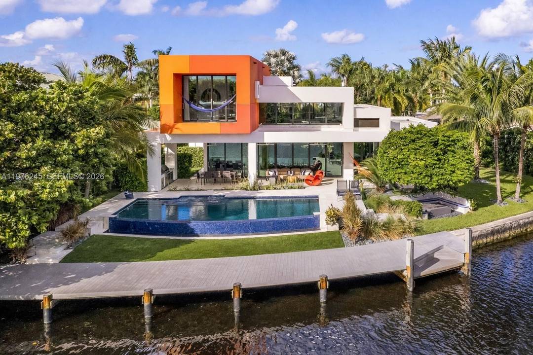 Discover an architectural showpiece where Modernist design meets tropical elegance in Wilton Manors, East Fort Lauderdale.