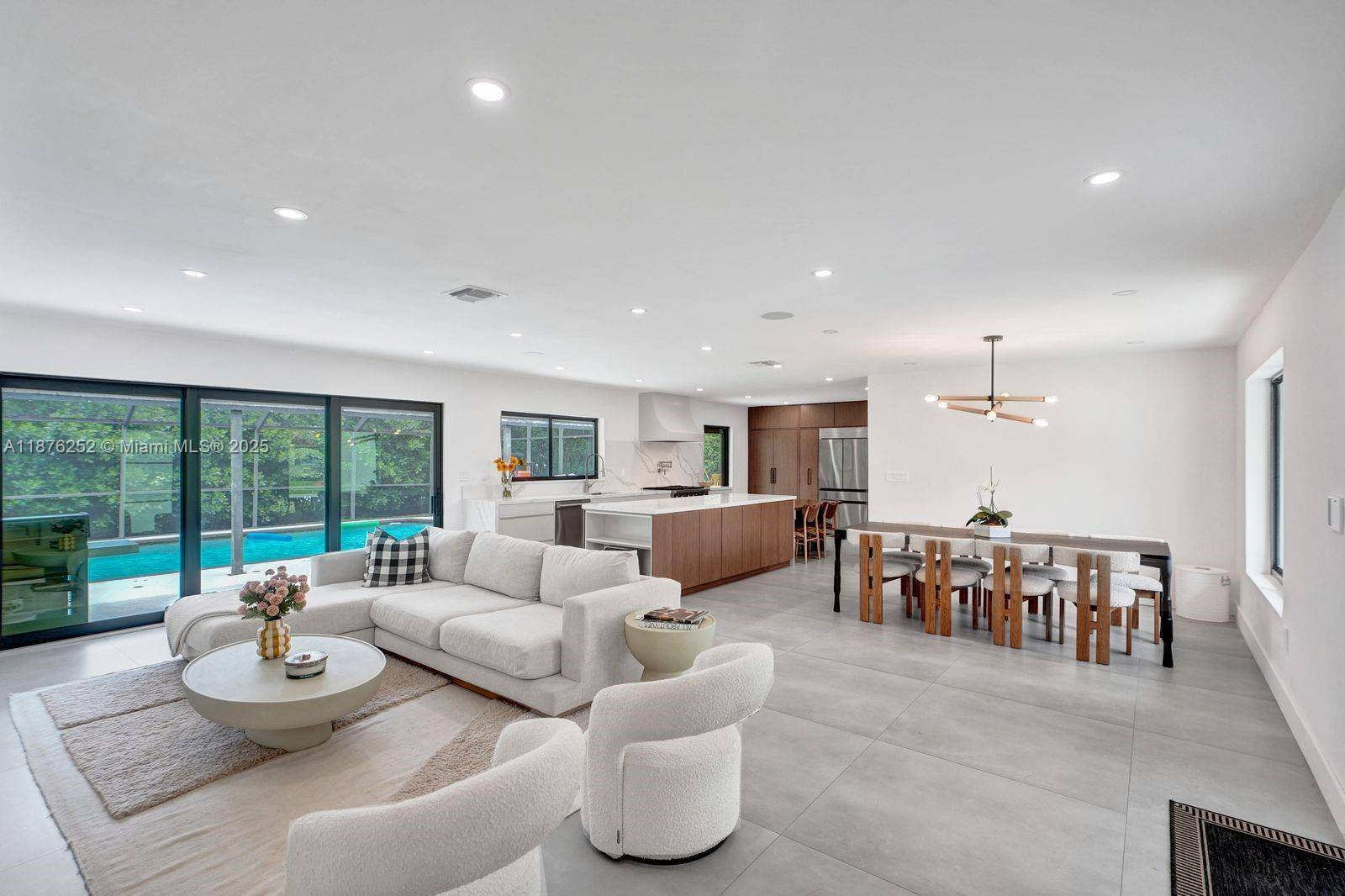 Stunning 4 bedroom amp ; 3.
