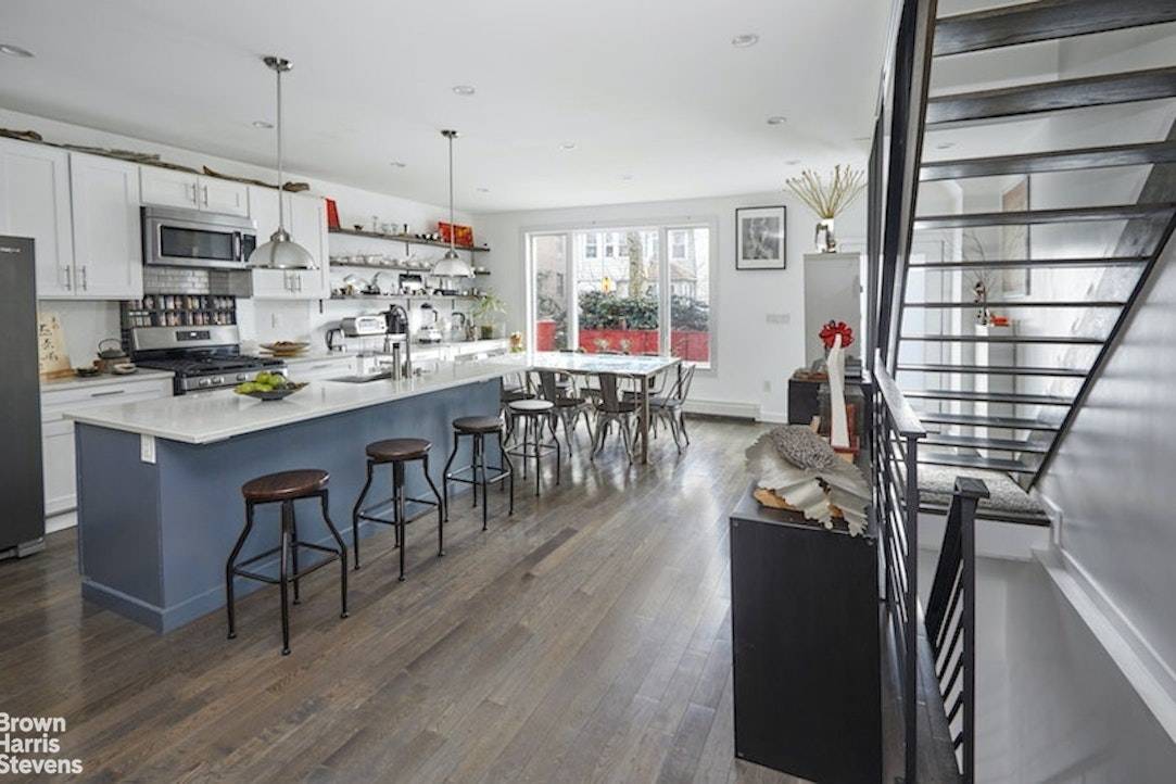 Available 08 01 24. This Brooklyn home offers 4 bedrooms, 3.