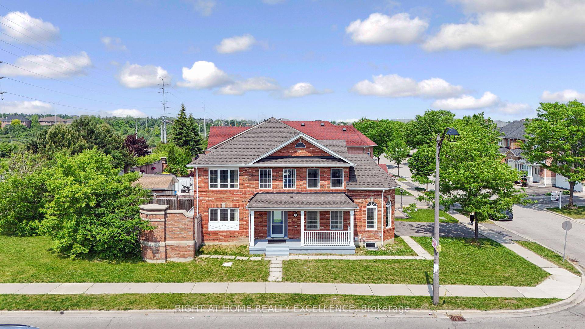 www. youtube. com shorts mzPNlHcgeK4 4 Bedroom Family Home with 2 BR Finished Never Lived IN Brand New Legal Basement on a premium corner lot of 50'X 105' in most ...
