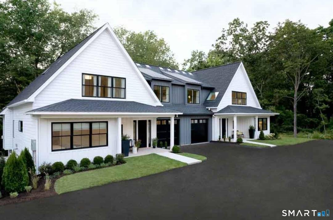 JUST LISTED ! ! The Cottages at Richards Avenue offers new, modern construction in a luxury, gated community of single family homes attached at the garage with full first floor ...