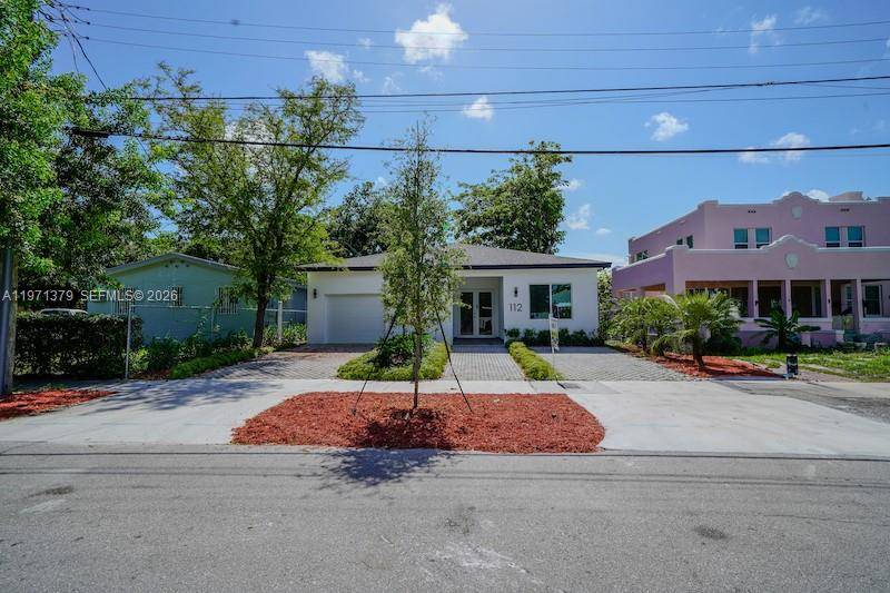 STUNNING NEW CONSTRUCTION 4 bedroom, 3 bathroom residence offers a perfect fusion of luxury and central convenience, placing you just moments from Miami International Airport, the Health District, and both ...