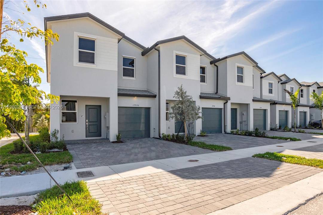 Experience the best of modern living in the highly sought after Del Mar by Lennar community in Homestead Florida.