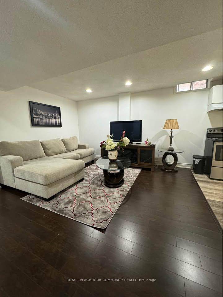 Spacious 3 bedroom, fully furnished basement apartment.