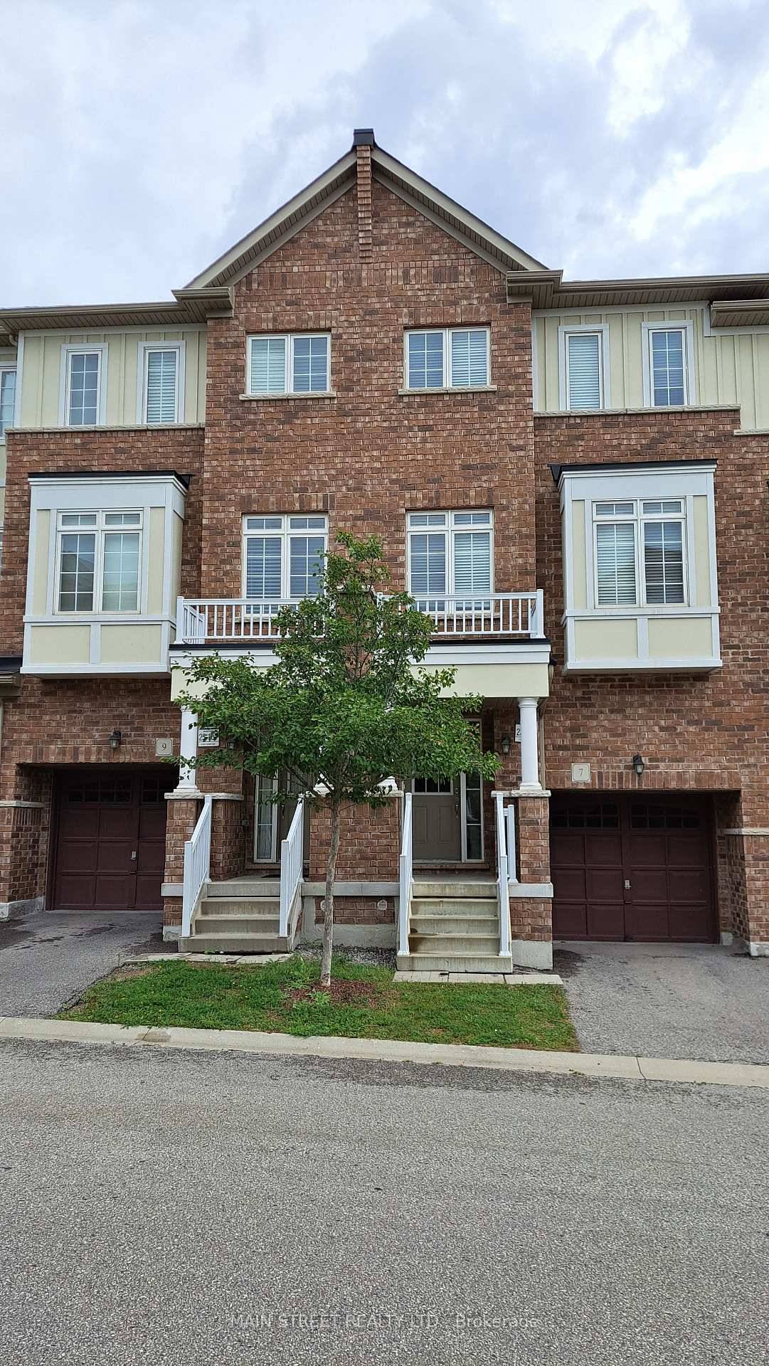 Markham Meadows 7 Years Old 3 Bedroom 3 Bathroom, 1823 Sq.