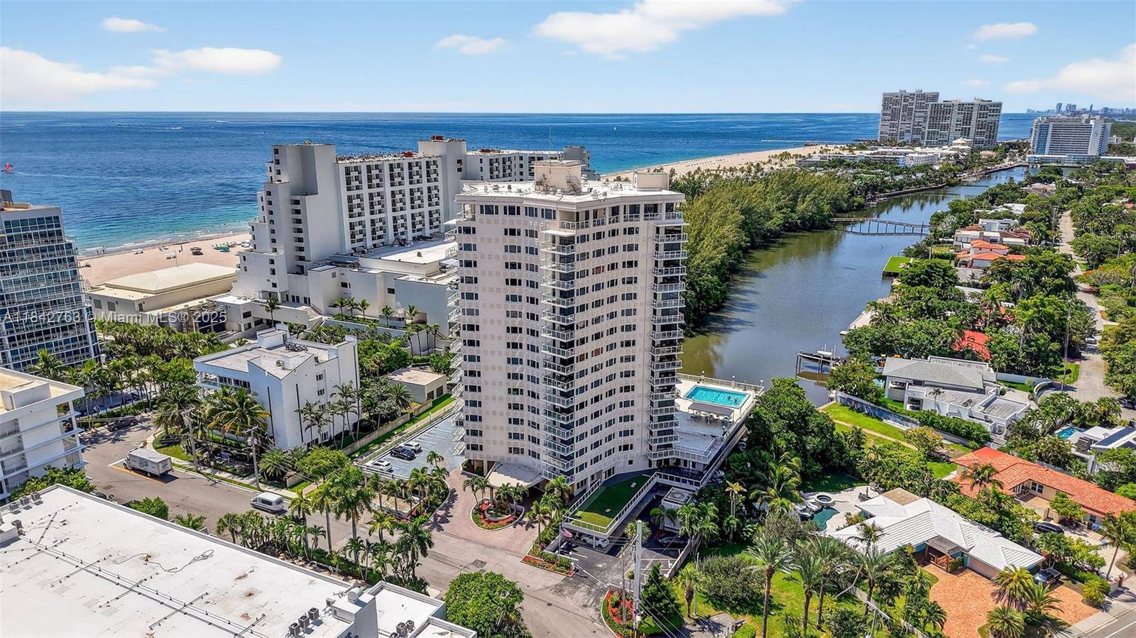 Wake up to breathtaking sunrises and fall asleep under moonlit skies through your wall to wall windows in this luxuriously updated 1BR 1.