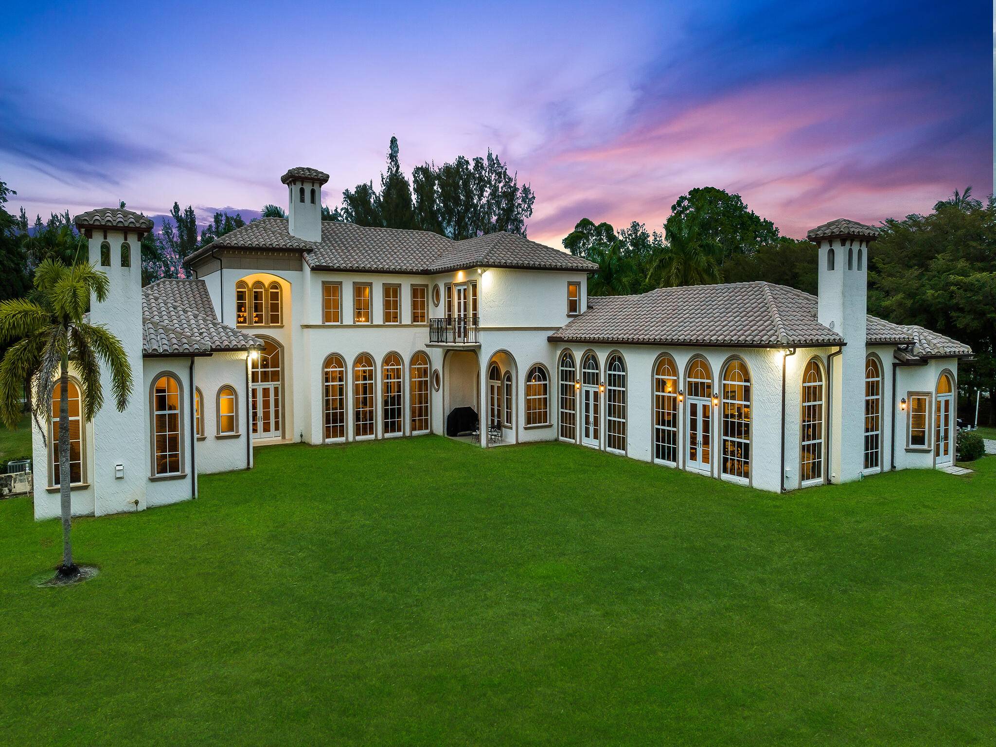 Palatial gated estate on 3 private acres of prime fenced property situated in the highly sought after BBB Ranches of Parkland, with 6' perimeter fence and electric gate.