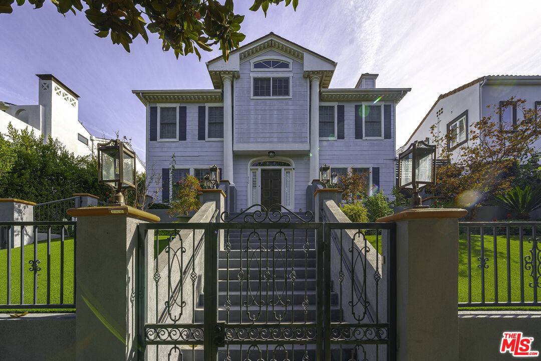 950 S Longwood Ave 6BR La