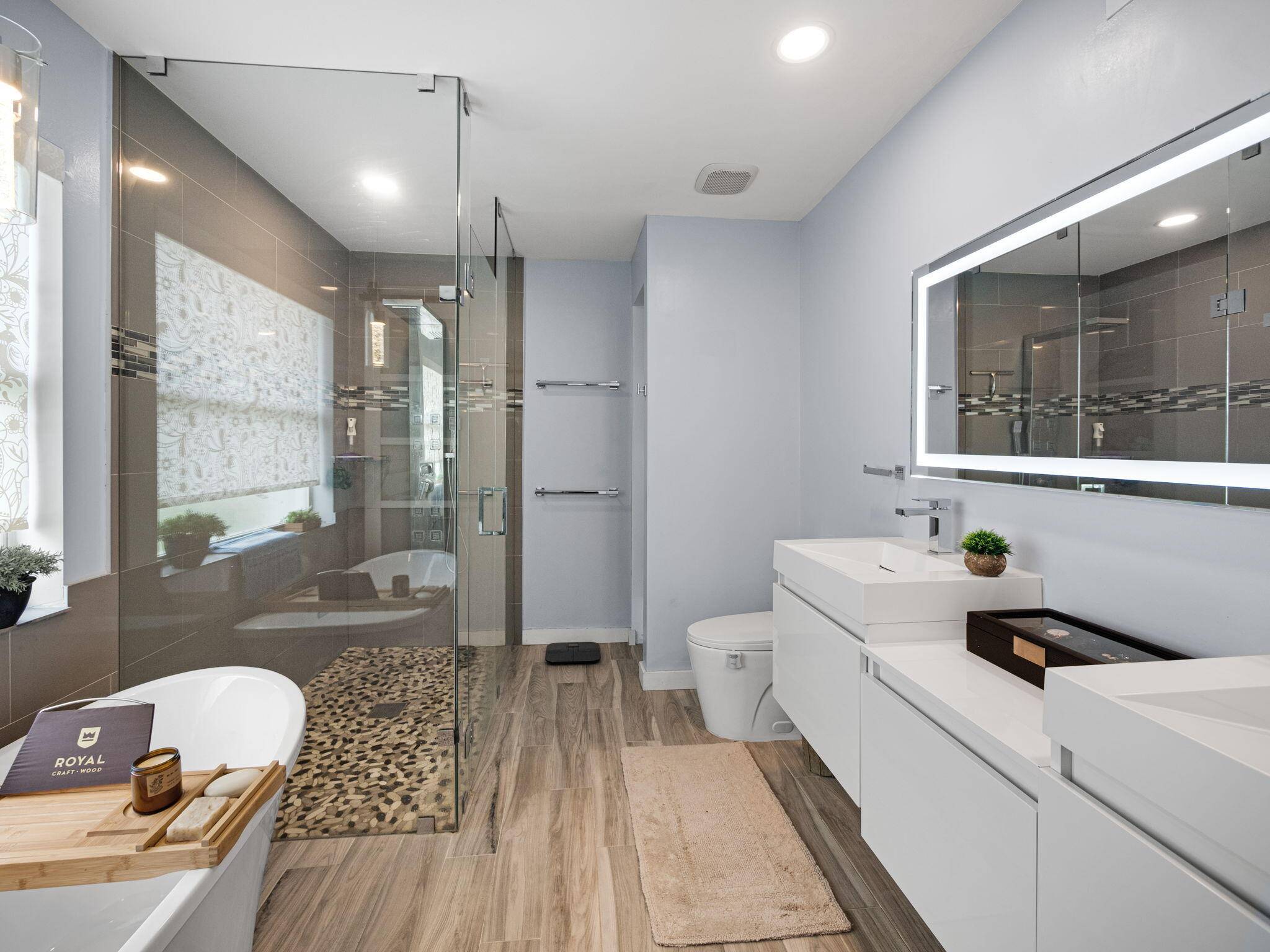 Luxurious 3 Bedroom Den Home with Spa Style Amenities Lake ViewsWelcome to elevated living this stunning two story home blends refined comfort and resort level indulgence in one unforgettable address.