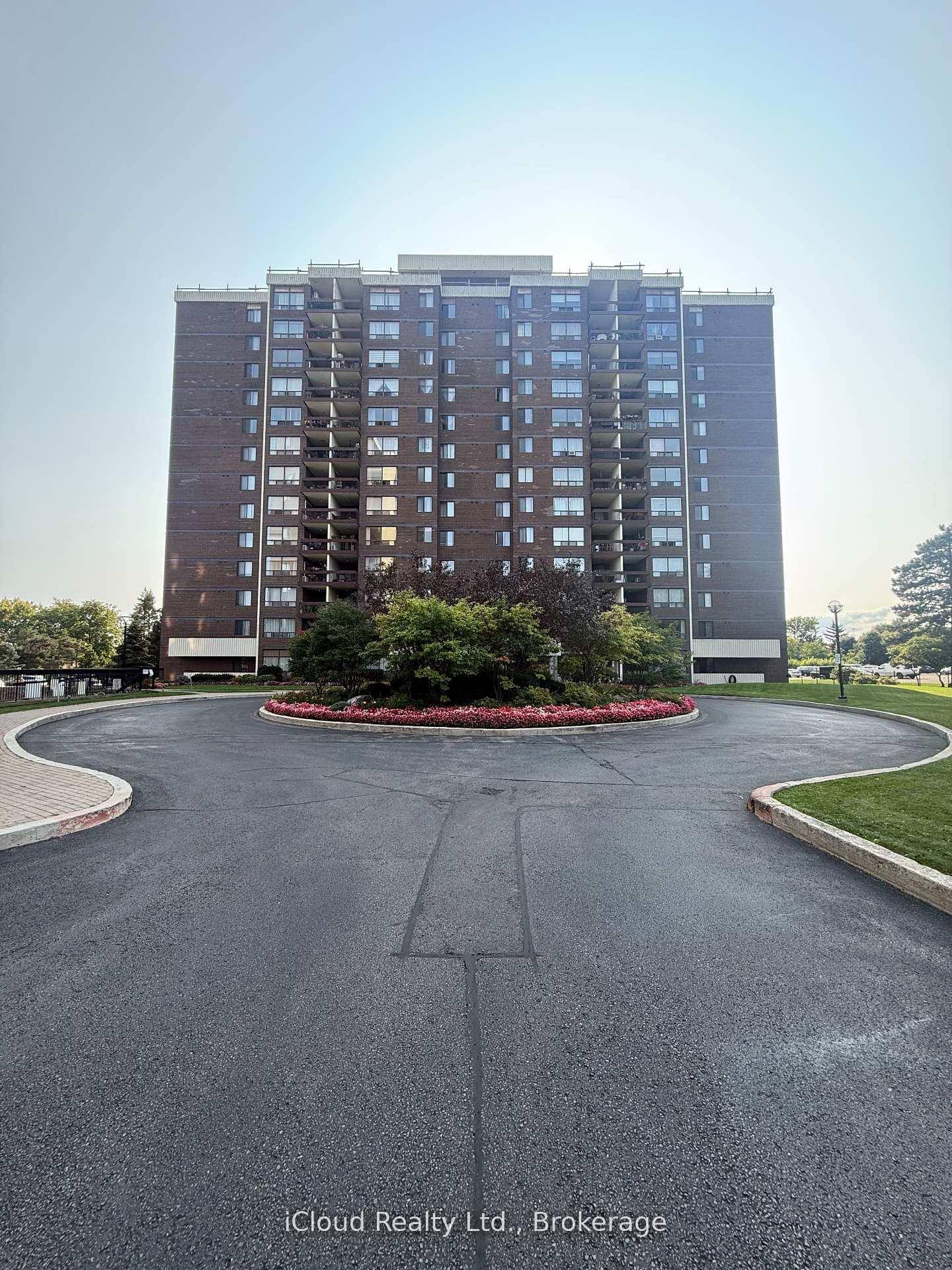 This Well Kept Apartment on 7th Floor With Unobstructed View is offering Spacious 2 Bedrooms, 2 Bathrooms, Very Bright And Sunny Living Space with oversized Balcony Combined with Dining Room ...