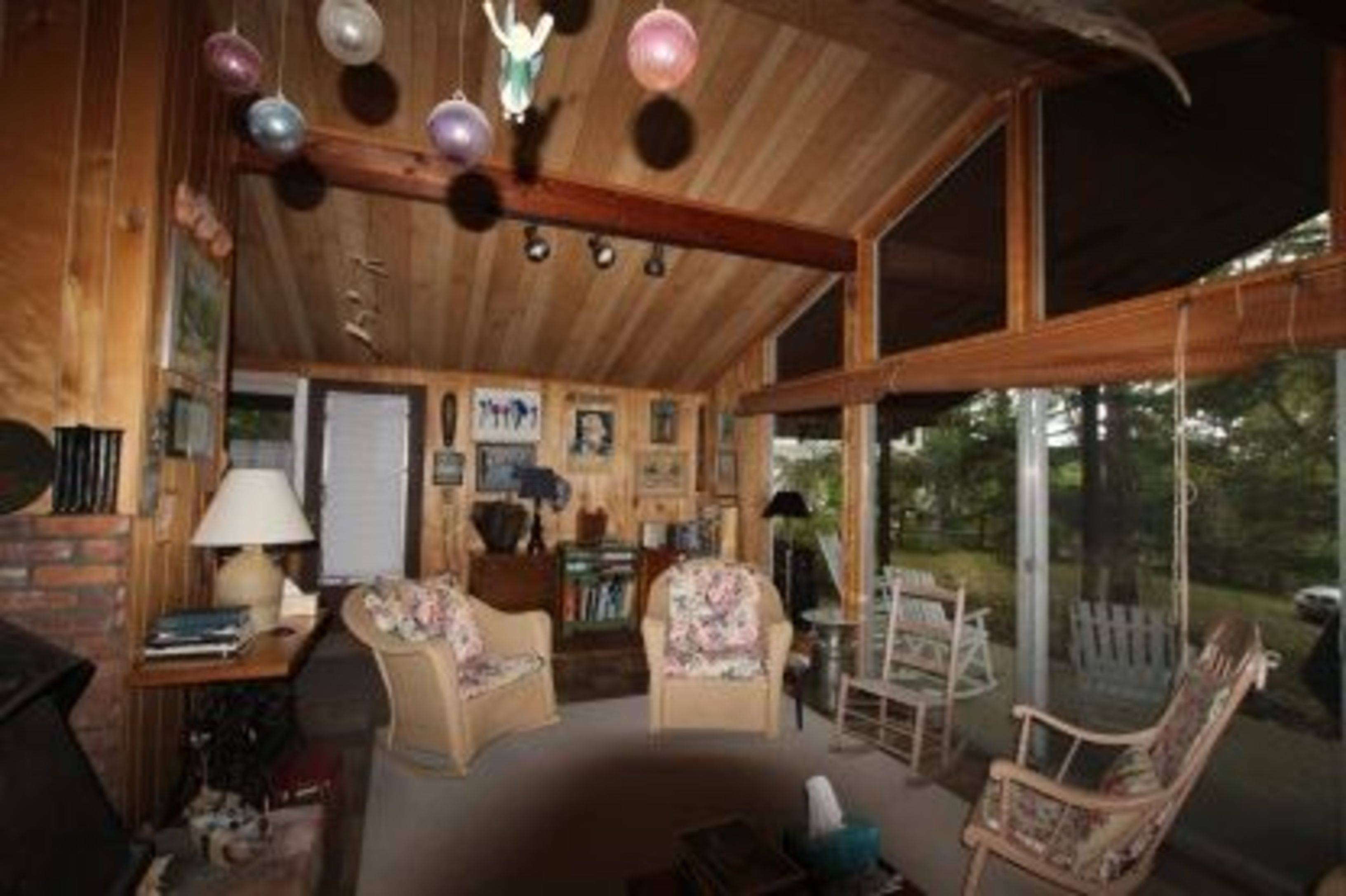 Charming Hampton Bays Summer Rental
