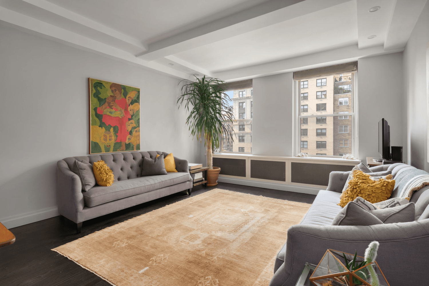 Nestled in a distinguished prewar Park Avenue building, this fully renovated 2 bedroom, 2 bathroom condominium represents the perfect blend of old world charm and contemporary luxury.