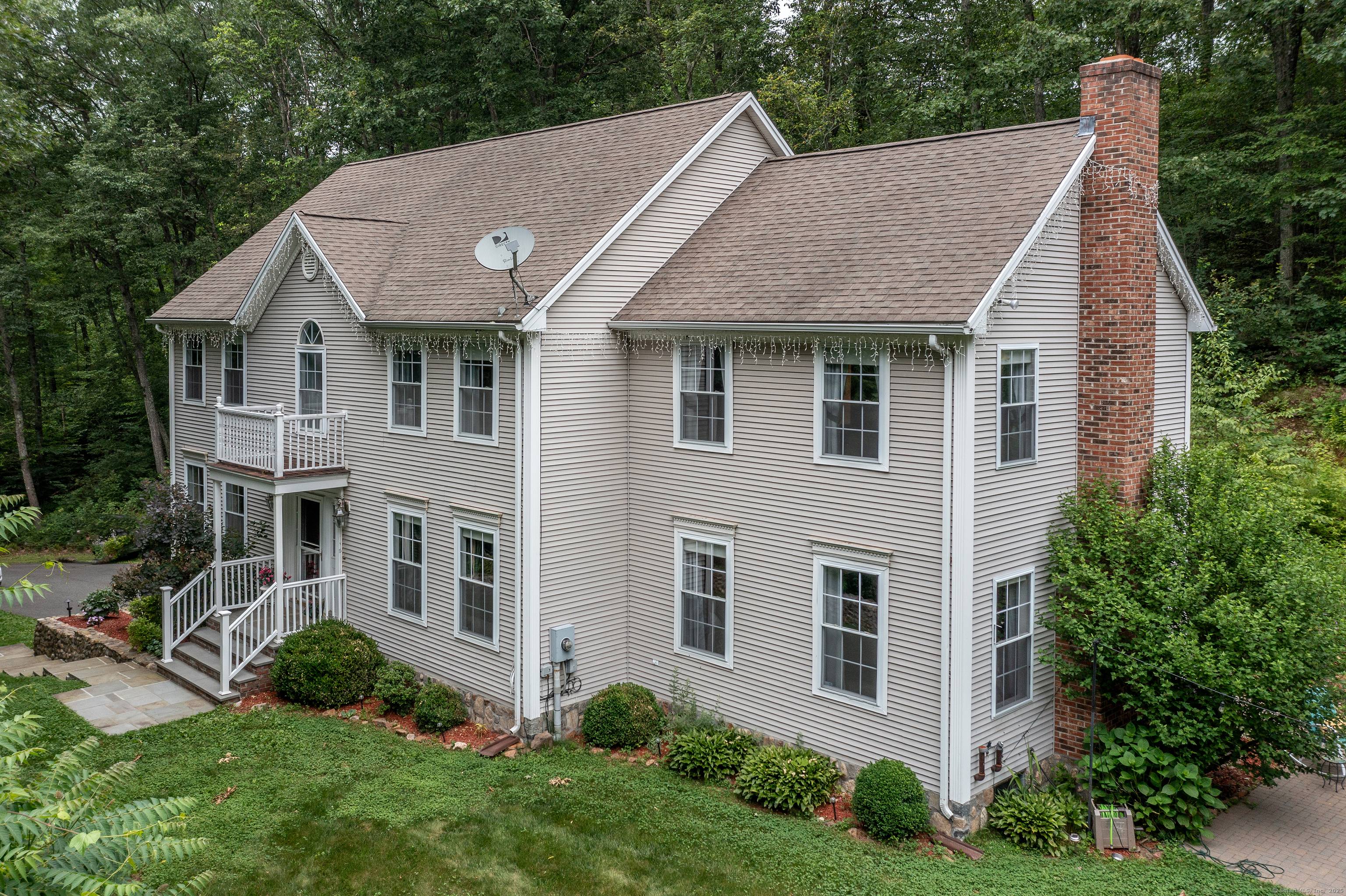 Nestled within a serene, private cul de sac in the heart of Southbury, this meticulously maintained 4 bedroom, 2.