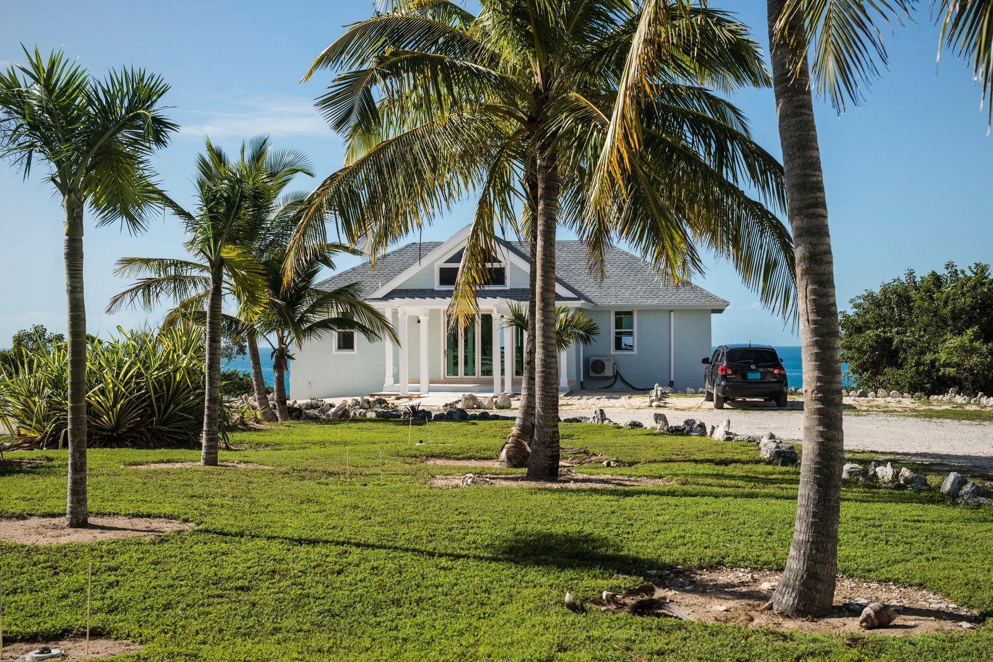 BLUE HOUSE Condo Eleuthera