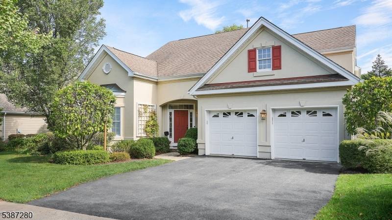 Beautifully maintained home in the sought after Clubside community at Cherry Valley.