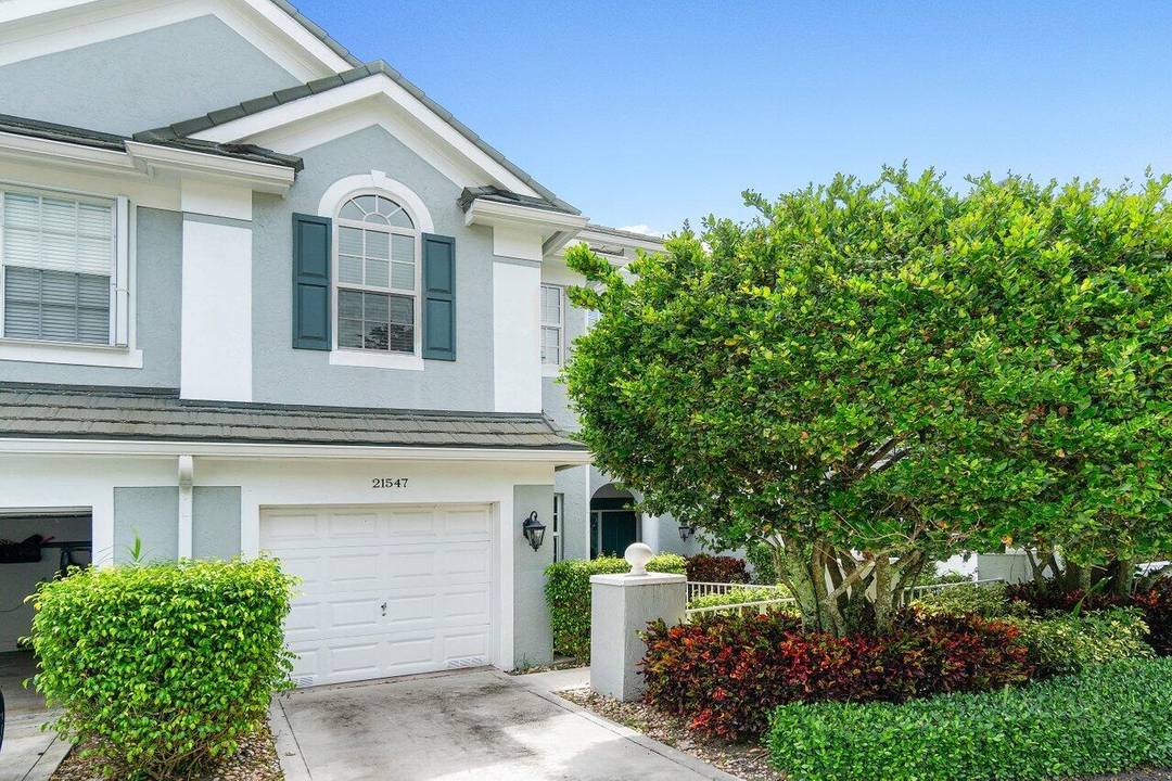 Nestled in the quaint Boca Raton community of Saint Andrews Grand, this townhome features 3 bedrooms, 2.