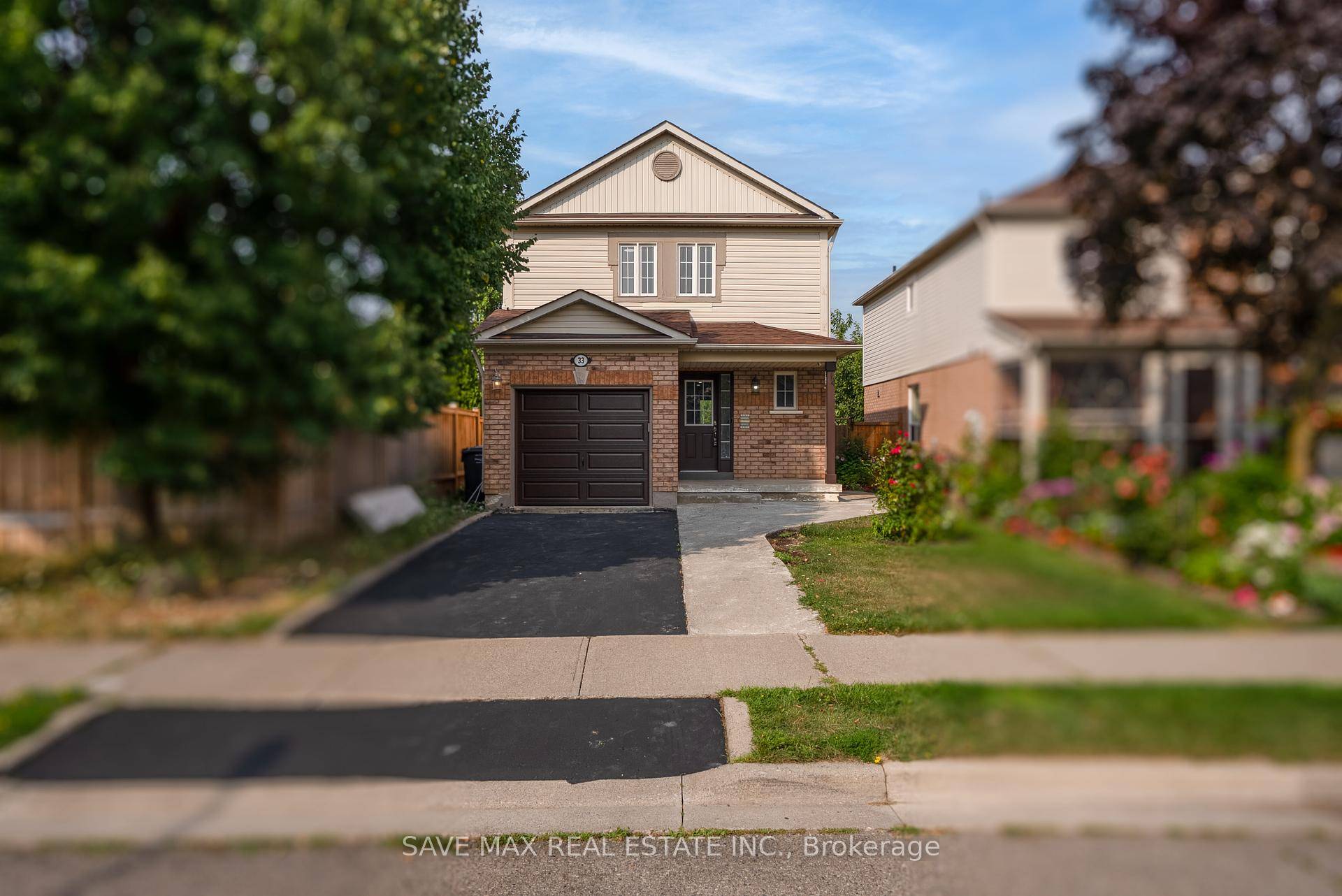 Welcome to this beautiful and well maintained 3 bedroom home located in a quiet and family friendly neighborhood in Brampton.