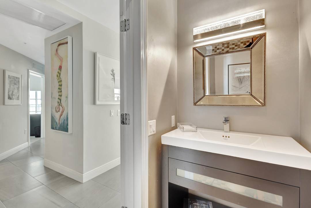 One of a kind 3 bedroom, 3 bathroom penthouse with a 1000 sq ft, ultra private rooftop terrace.