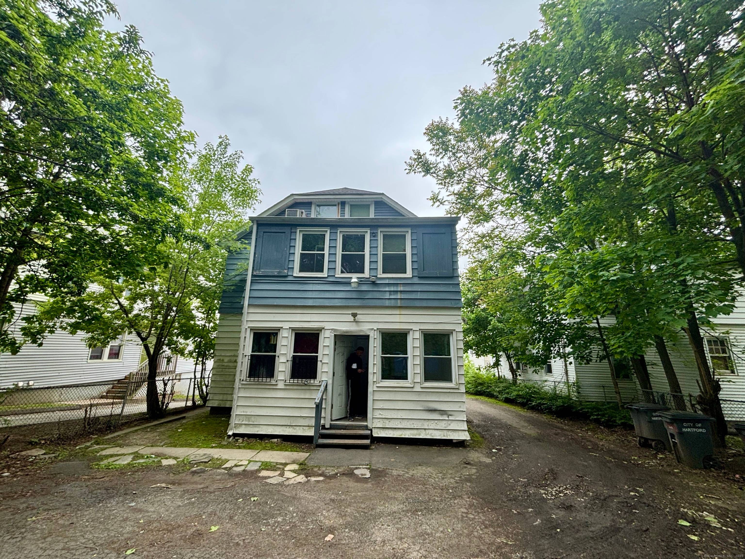 10 CAP ! ! Exceptional opportunity to own a fully occupied, high yielding multi family asset with one unit pre leased !