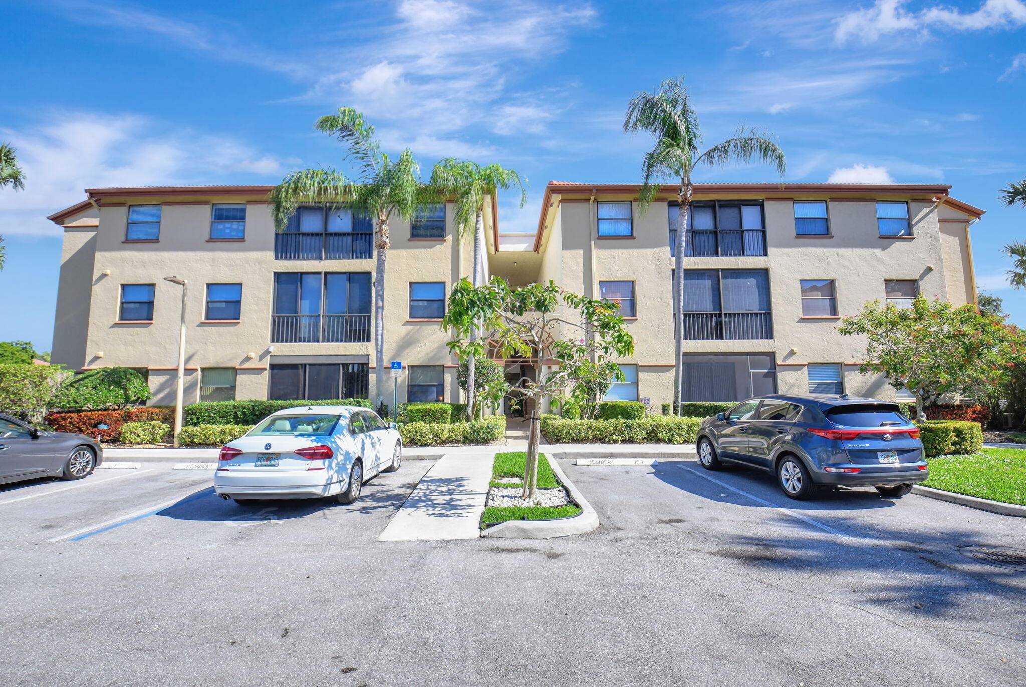 DO NOT DELAY seeing this 2nd floor Especial atrium model condo in Platina's popular Excellente Village !