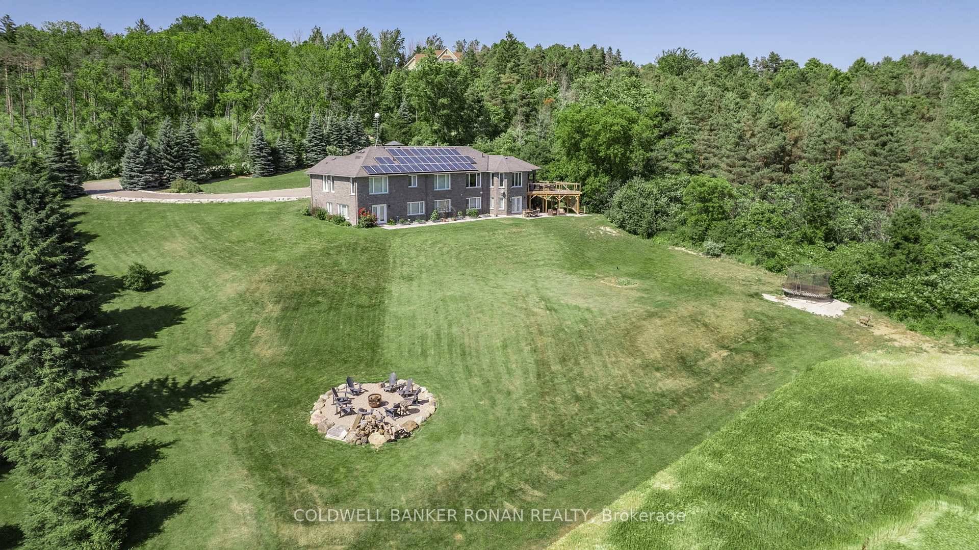Nestled just northwest of Alliston, this 1.