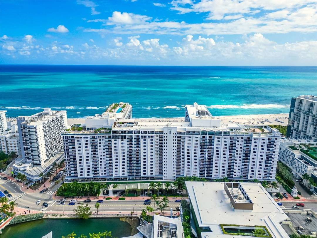 Discover coastal living at the iconic Roney Palace, perfectly set on Miami Beach s oceanfront.