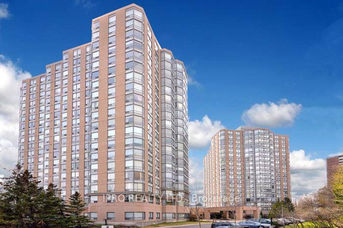 Spacious 2BR Solarium in Riveridge Condominum Resort living in a prime transit location.