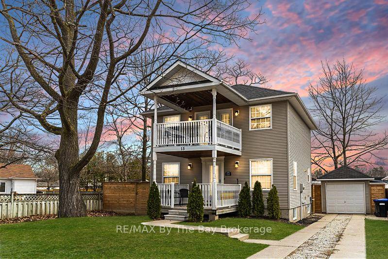 Investor alert ! Welcome to your next hassle free income generator, a fully licensed, legally zoned short term rental just steps from the iconic shores of Wasaga Beach.
