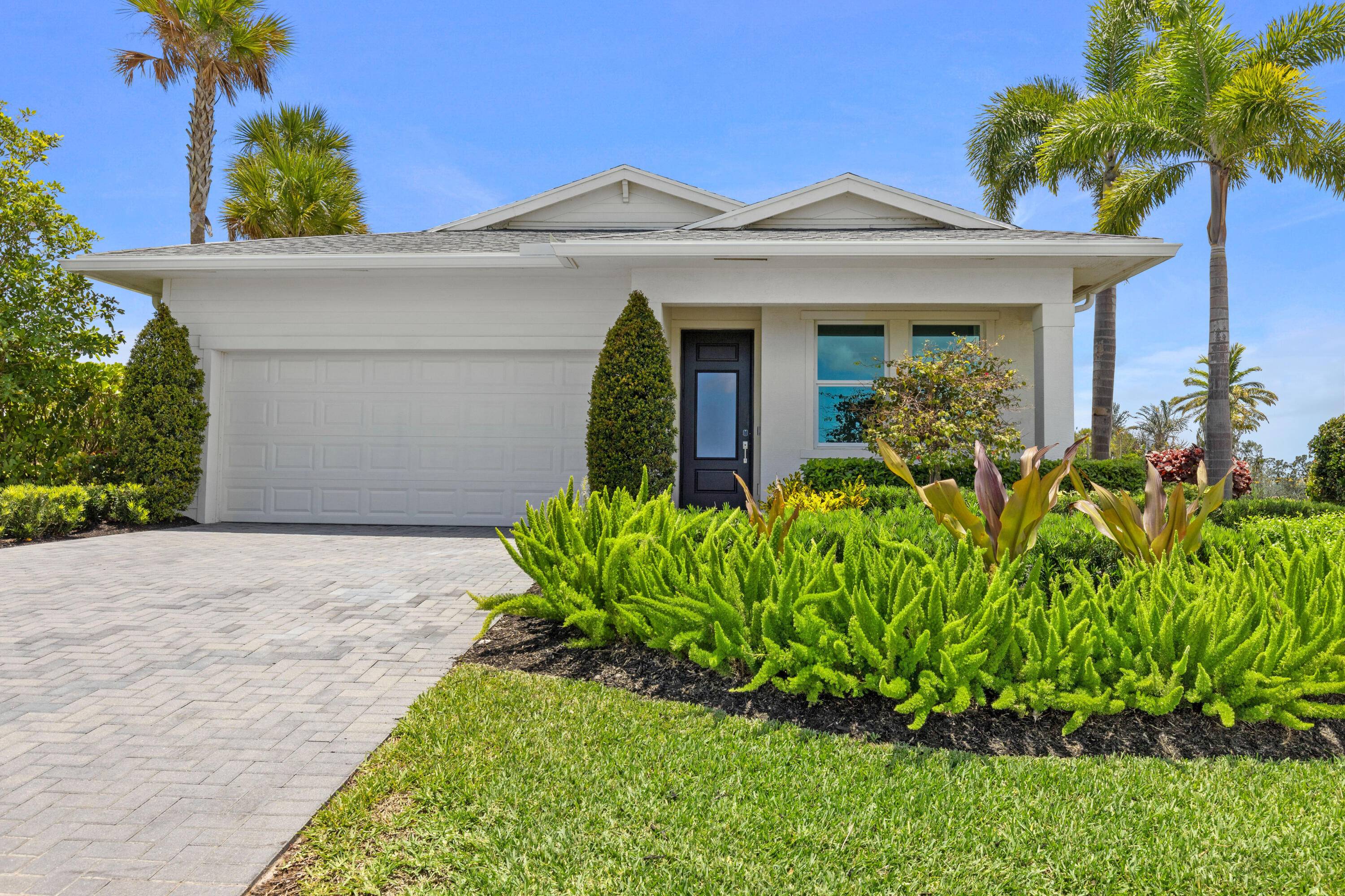 Exclusive to active adults 55 and better, this single story home features a convenient open design shared by the kitchen, dining room and Great Room, which opens to a covered ...