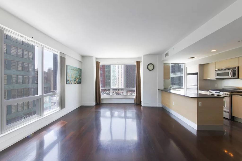 Available on Aug 1st. This exceptional southeast facing 2 bedroom, 2 bathroom residence spans nearly 1, 100 square feet and features a highly sought after split layout.