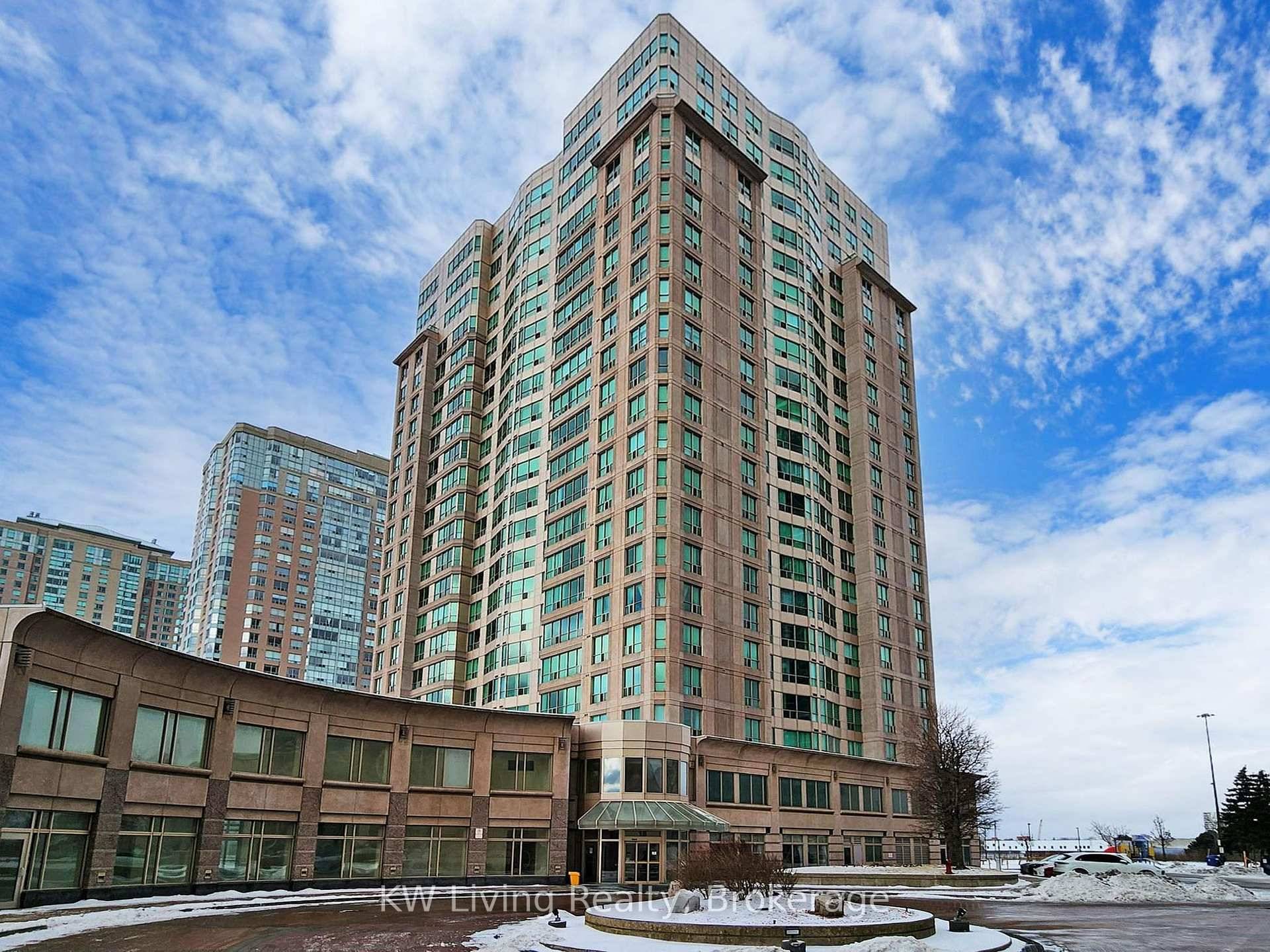 Bright amp ; spacious 1 bedroom den condo, perfectly situated in the heart of Scarborough !