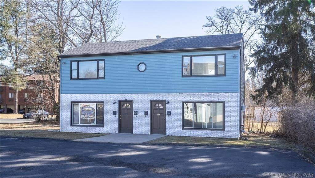 Amazing 8 unit opportunity in the desirable Plainville market !