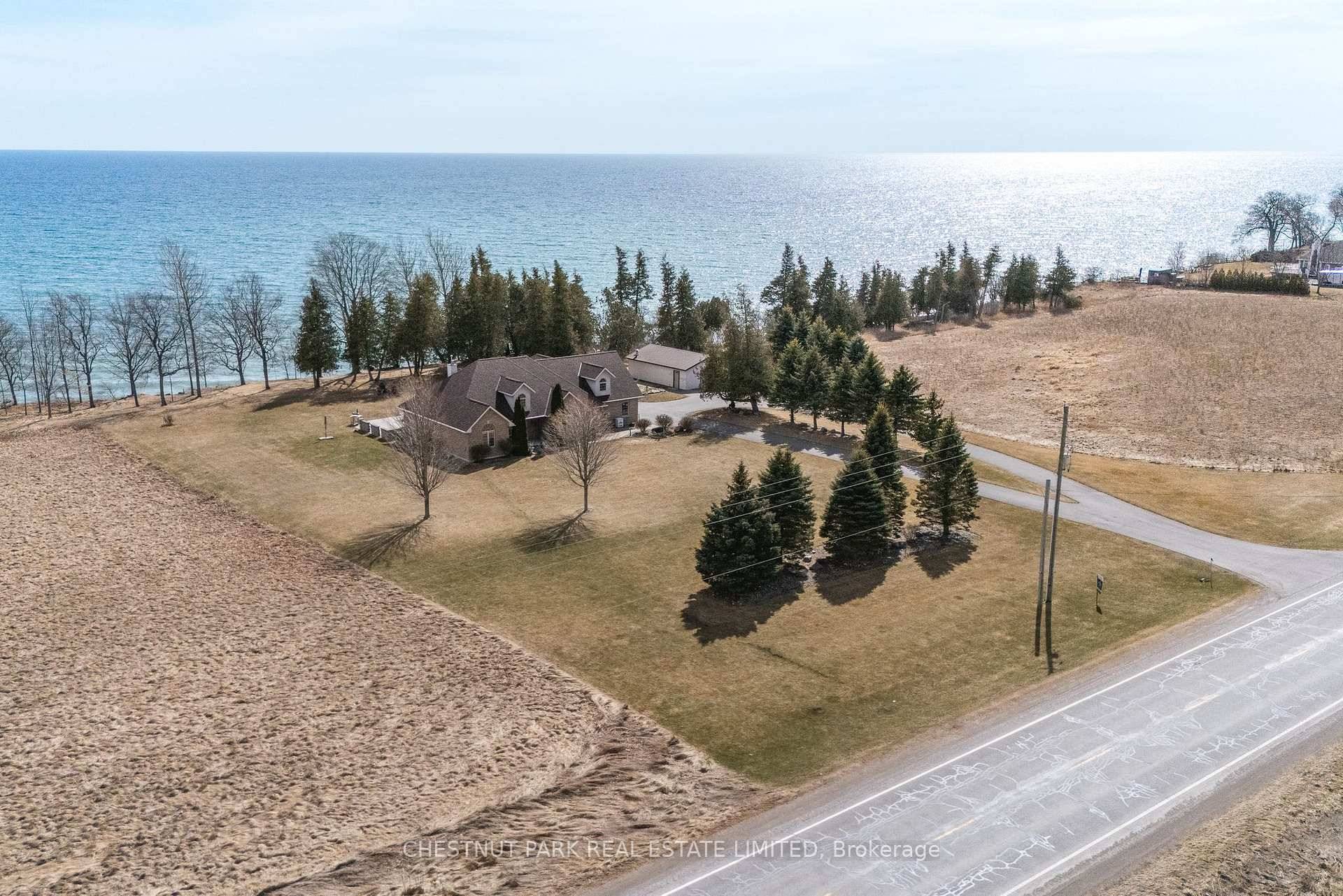 Welcome to your dream retreat on the shores of Lake Ontario, just west of Wellington, in beautiful Prince Edward County !