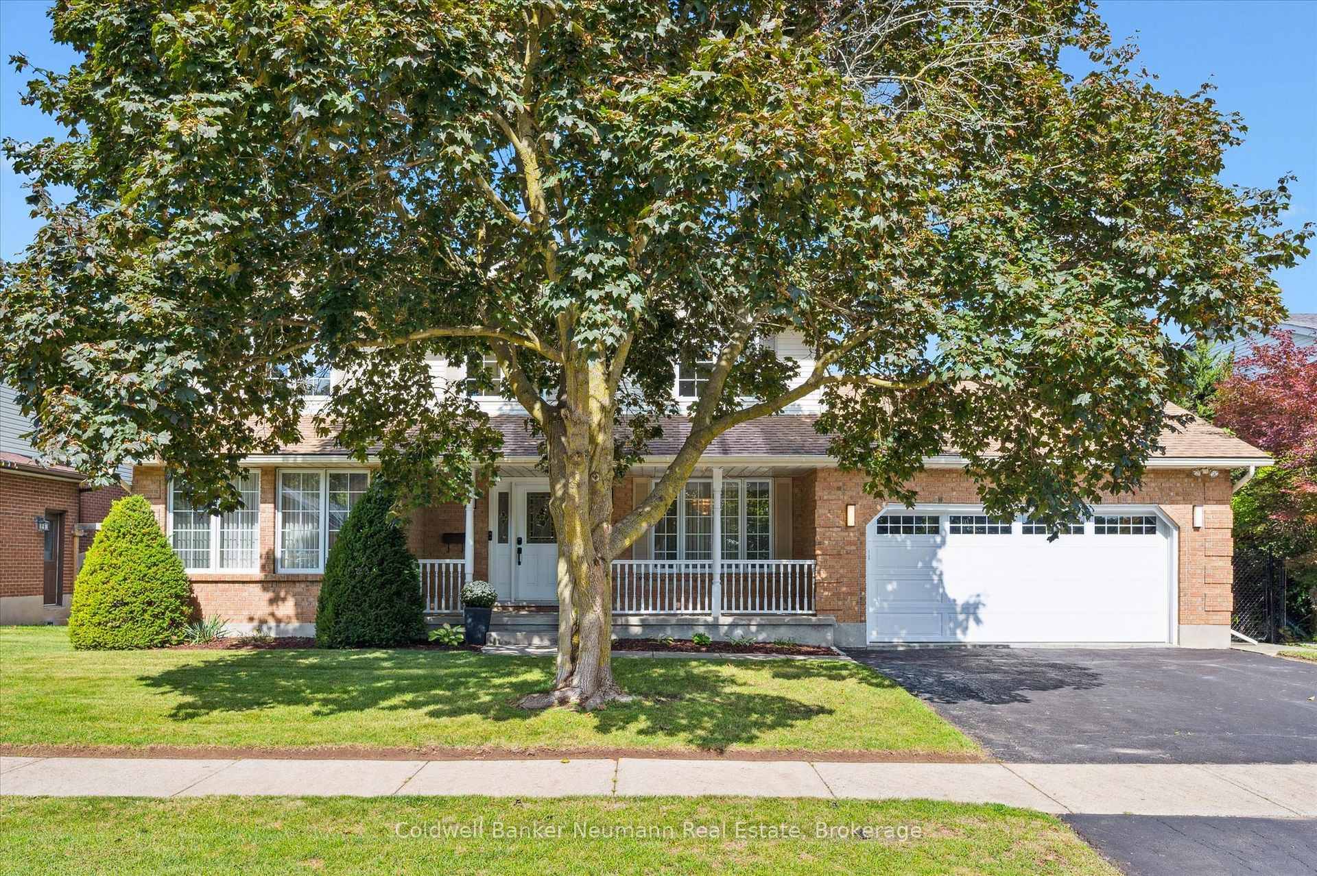 A Stunning Family Home in Upper Beechwood.