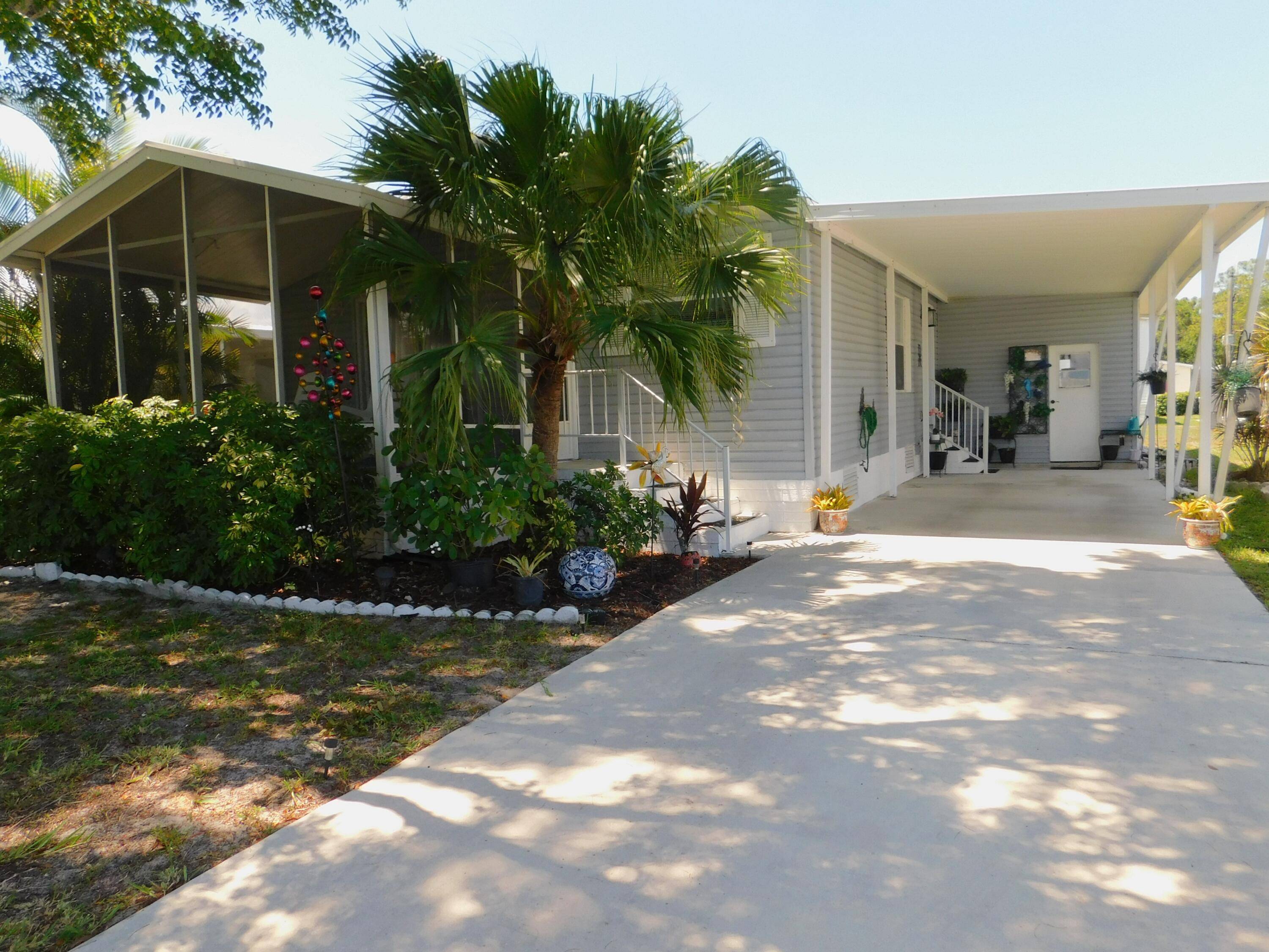 Great find ! This well kept beauty offers you 2 nice bedrooms, 2 full baths, inside Laundry, open and bright kitchen with appliances, dining area that opens to living room.