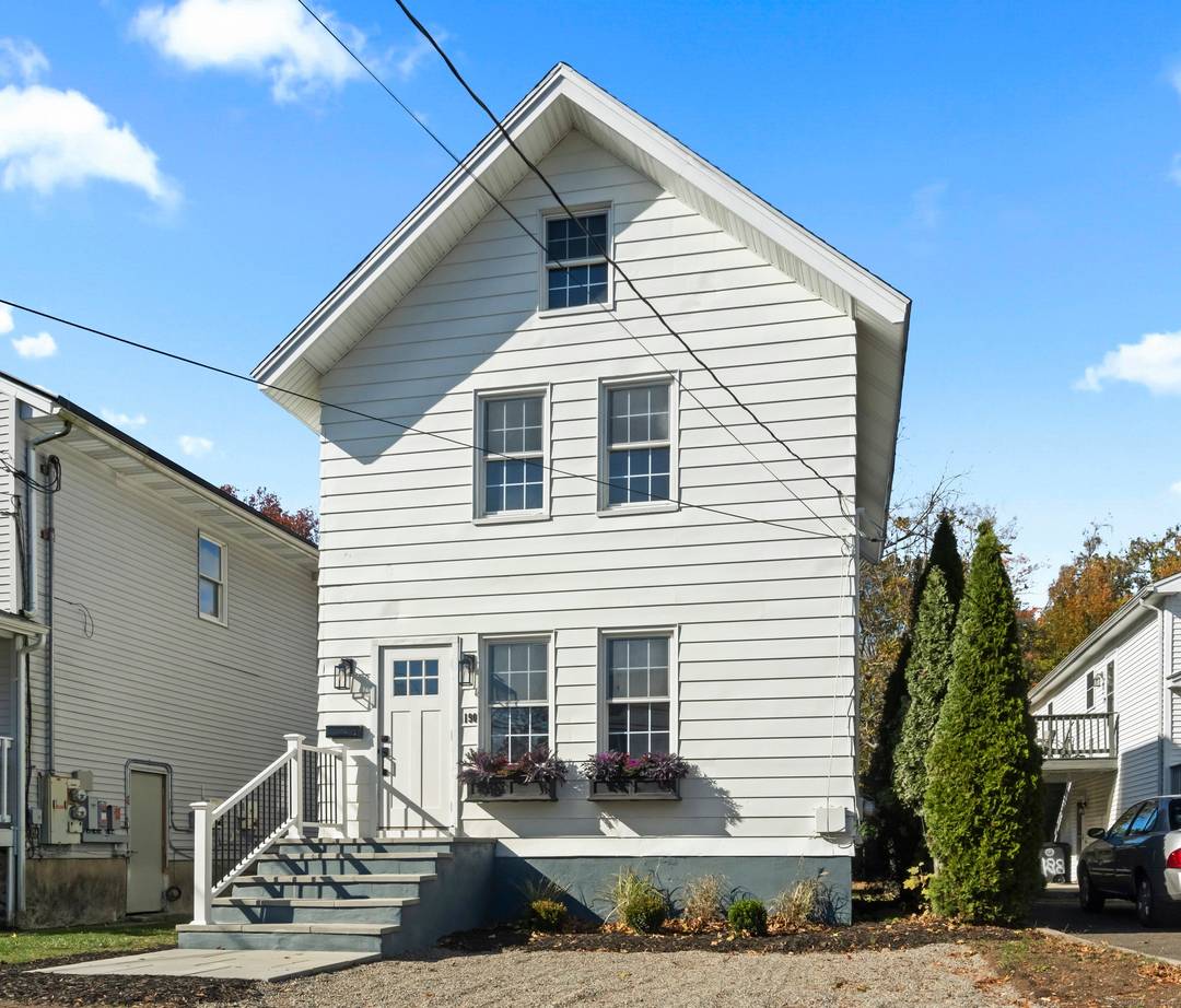 Just minutes from downtown Milford's vibrant restaurants, shops, and waterfront, this charming 3 bedroom, 1 bath home offers the perfect blend of convenience and coastal New England charm.