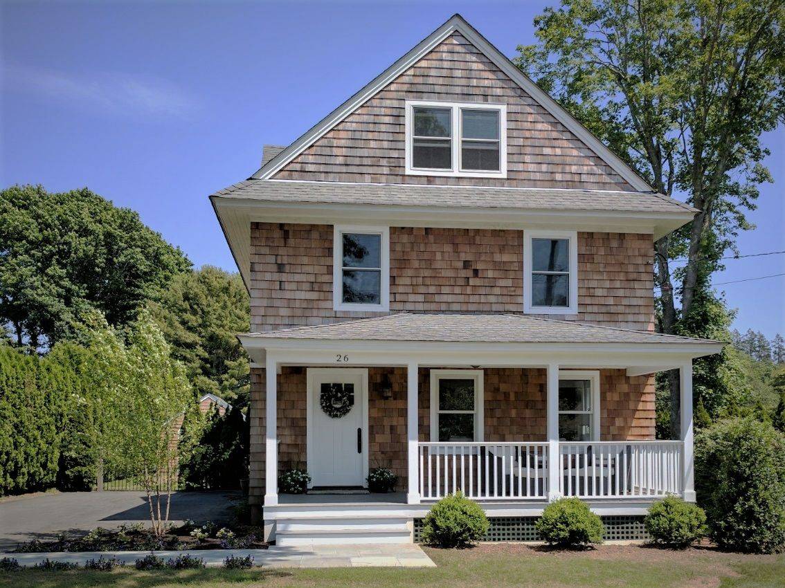 Lovely Updated 3 Bedroom, Heated Pool in East Hampton Village