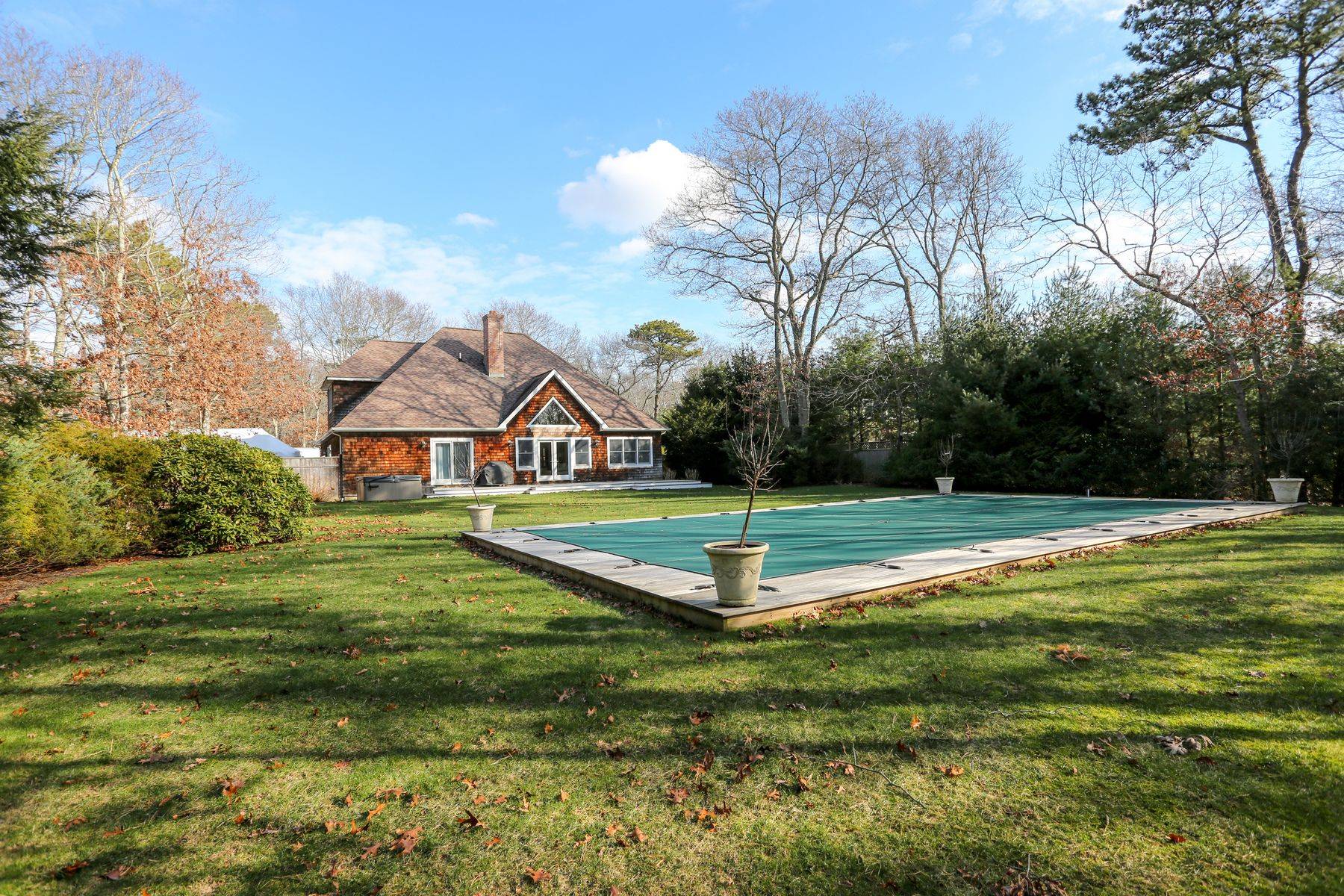 This spacious house has everything one needs to relax and explore the East end lifestyle.