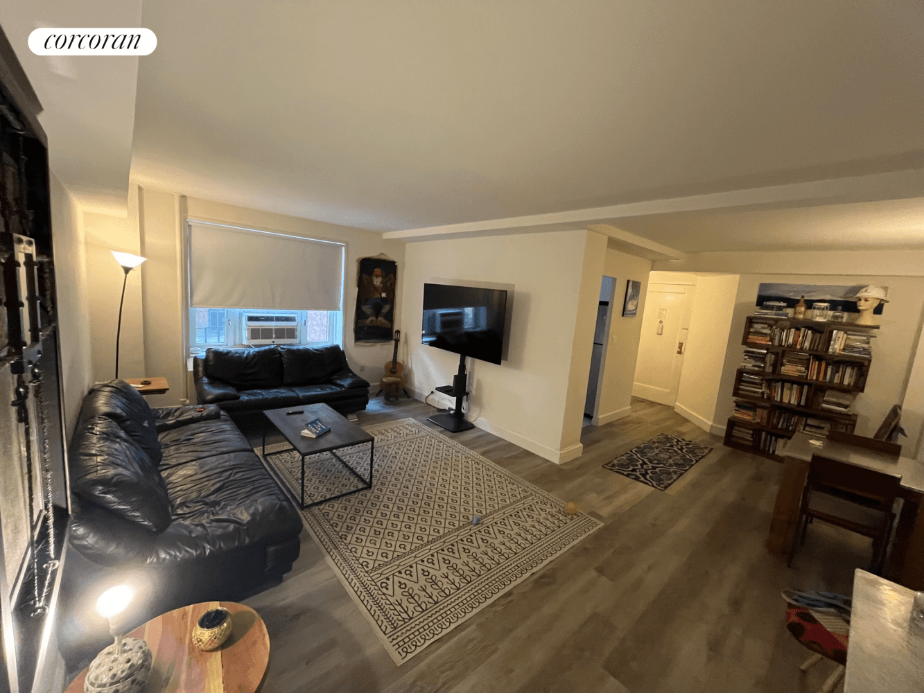 Massive 900 sq ft 1 bedroom apartment facing tranquil oasis of Stuytown.