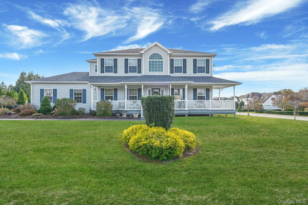 Stunning 4 Bedroom Colonial in Grand Manor Estates, East Moriches Beautifully maintained and ideally located, this 4 bedroom, 2.