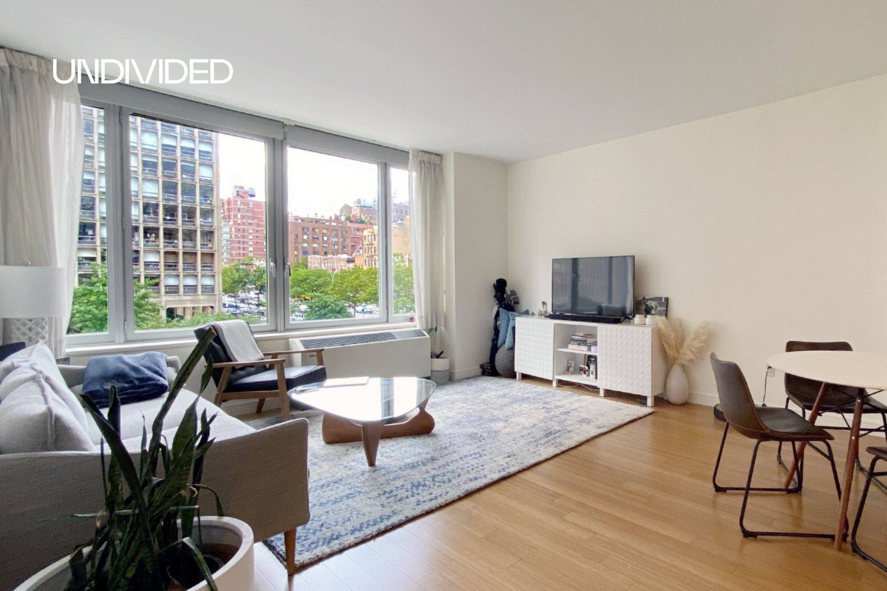 Residence 4N at 303 East 33rd Street offers approximately 747 square feet of modern, corner living with bright south and west exposures.