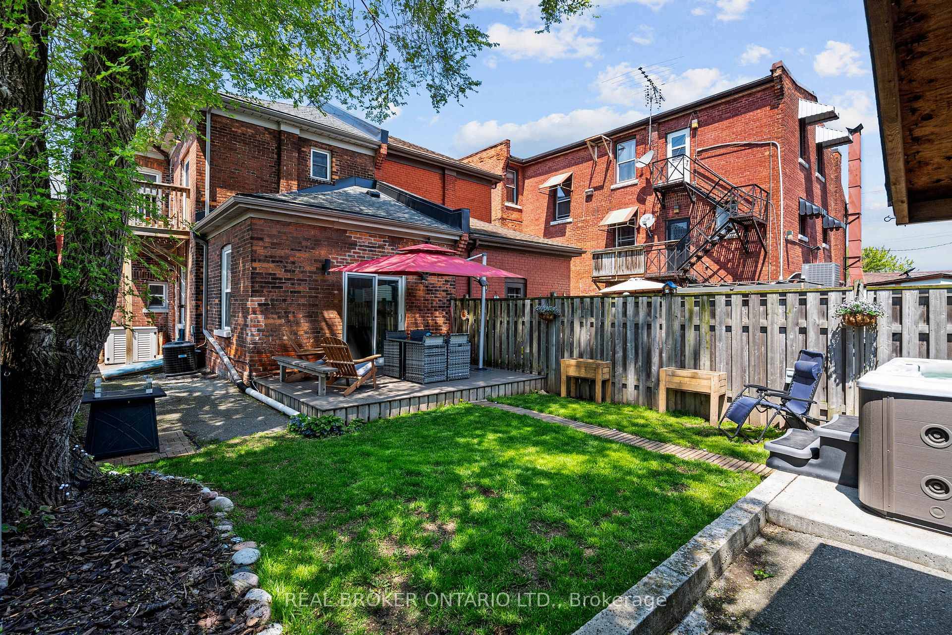 Your dream duplex ! A home that helps pay for itself.