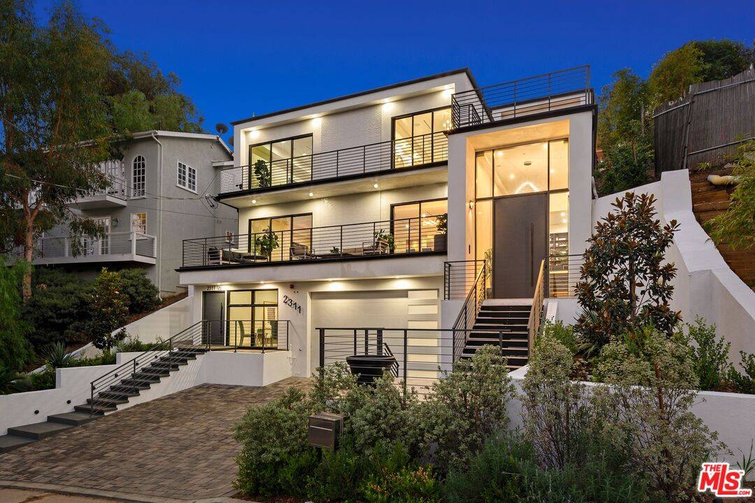 2311 Vasanta Way 4BR Hollywood Hills East La