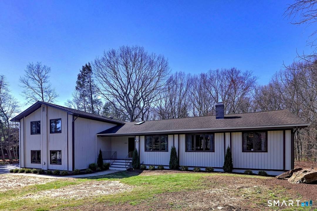 Welcome to this beautifully maintained 4 bedroom, 2.